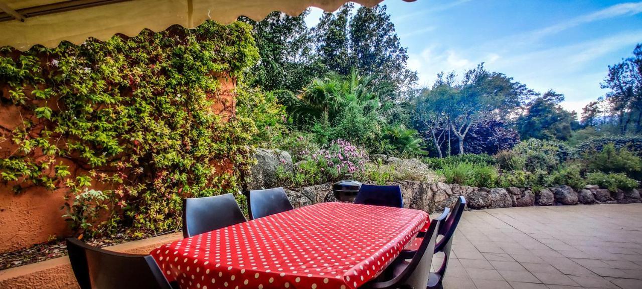 Residence Les Jardins De Sainte-Lucie "Piscine Chauffee" المظهر الخارجي الصورة