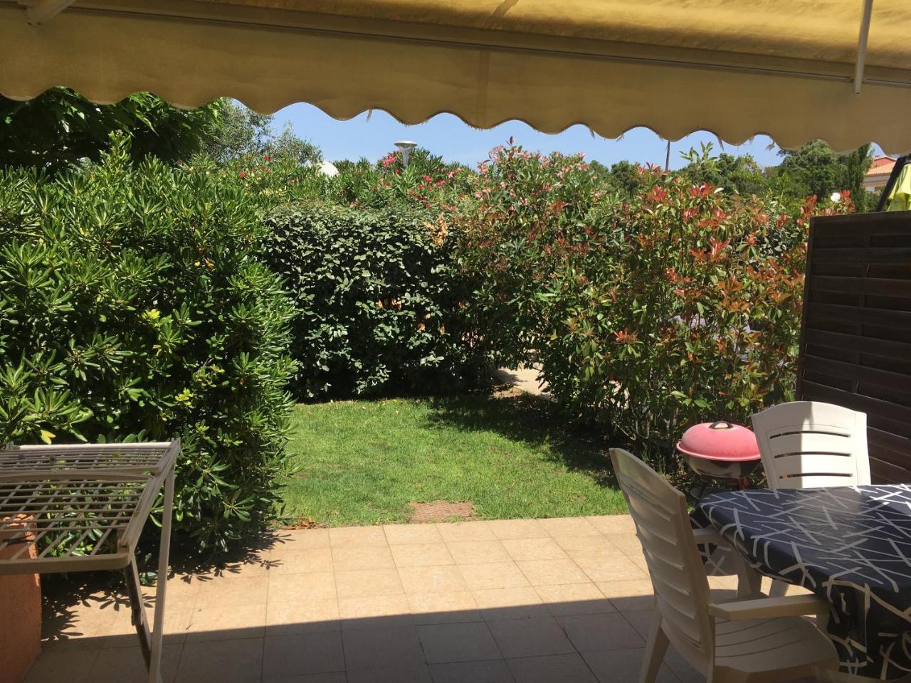 Residence Les Jardins De Sainte-Lucie "Piscine Chauffee" المظهر الخارجي الصورة